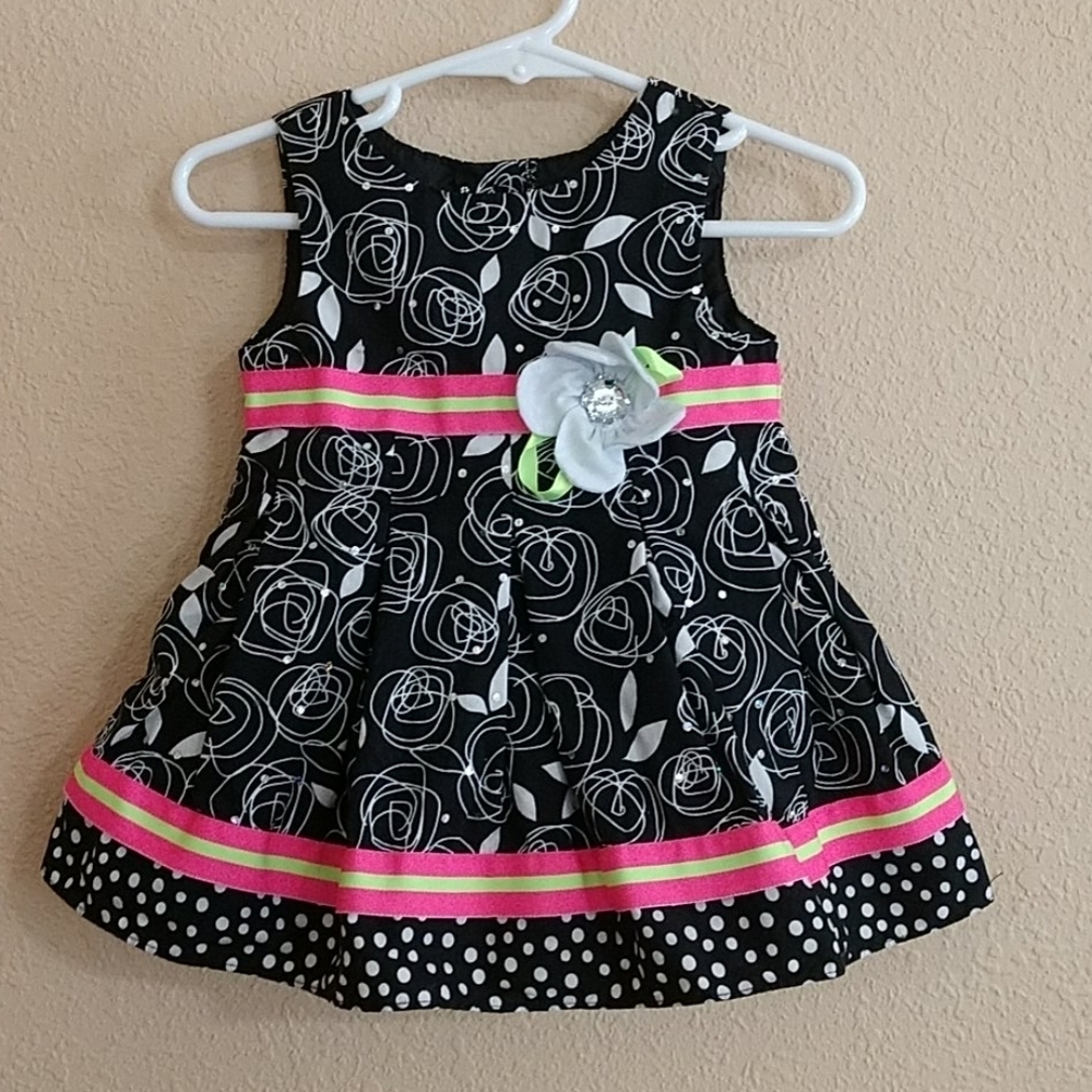 Youngland Baby Dress Size 12M
